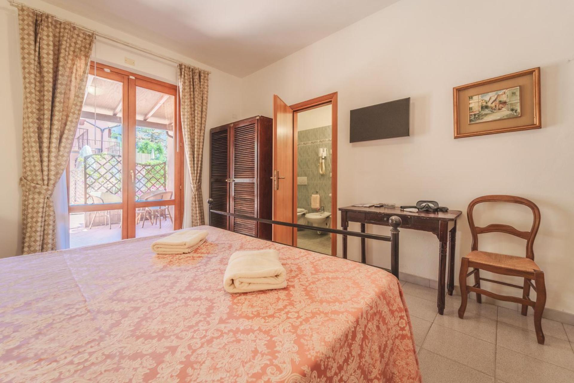 Hotel Lo Scirocco Fetovaia Dış mekan fotoğraf