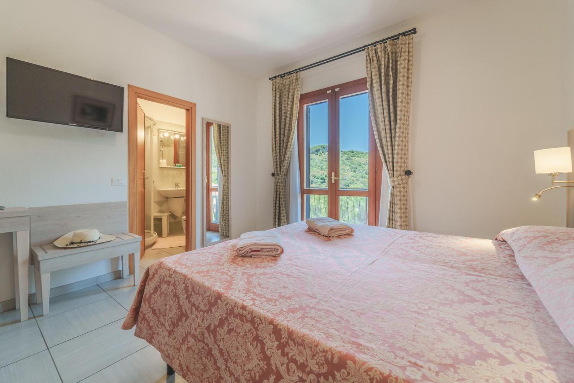 Hotel Lo Scirocco Fetovaia Dış mekan fotoğraf