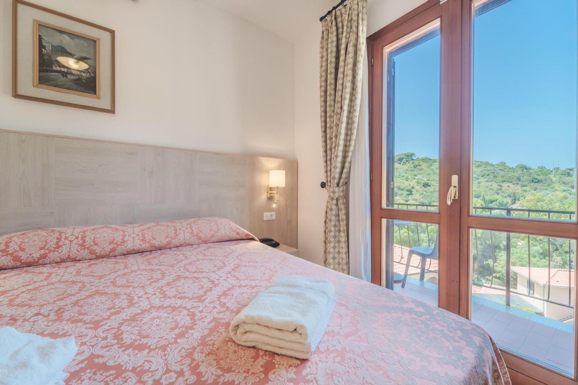 Hotel Lo Scirocco Fetovaia Dış mekan fotoğraf