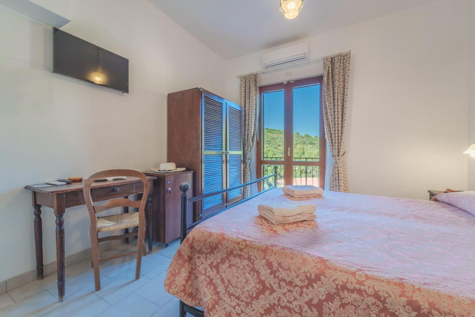 Hotel Lo Scirocco Fetovaia Dış mekan fotoğraf
