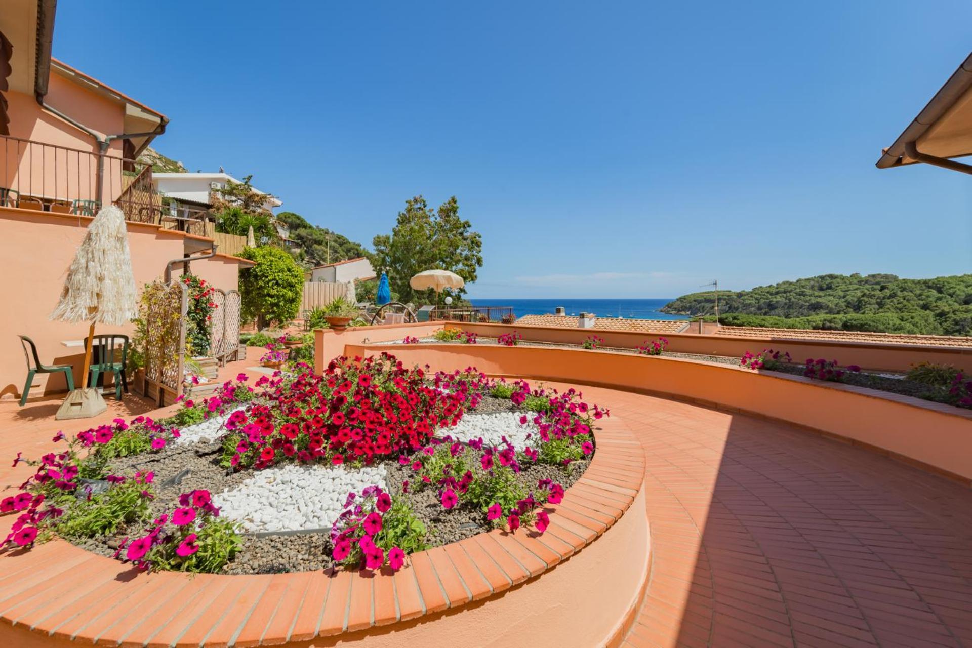 Hotel Lo Scirocco Fetovaia Dış mekan fotoğraf
