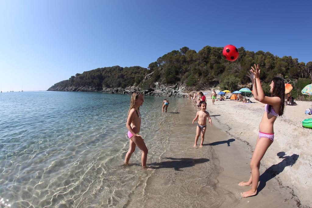 Hotel Lo Scirocco Fetovaia Dış mekan fotoğraf